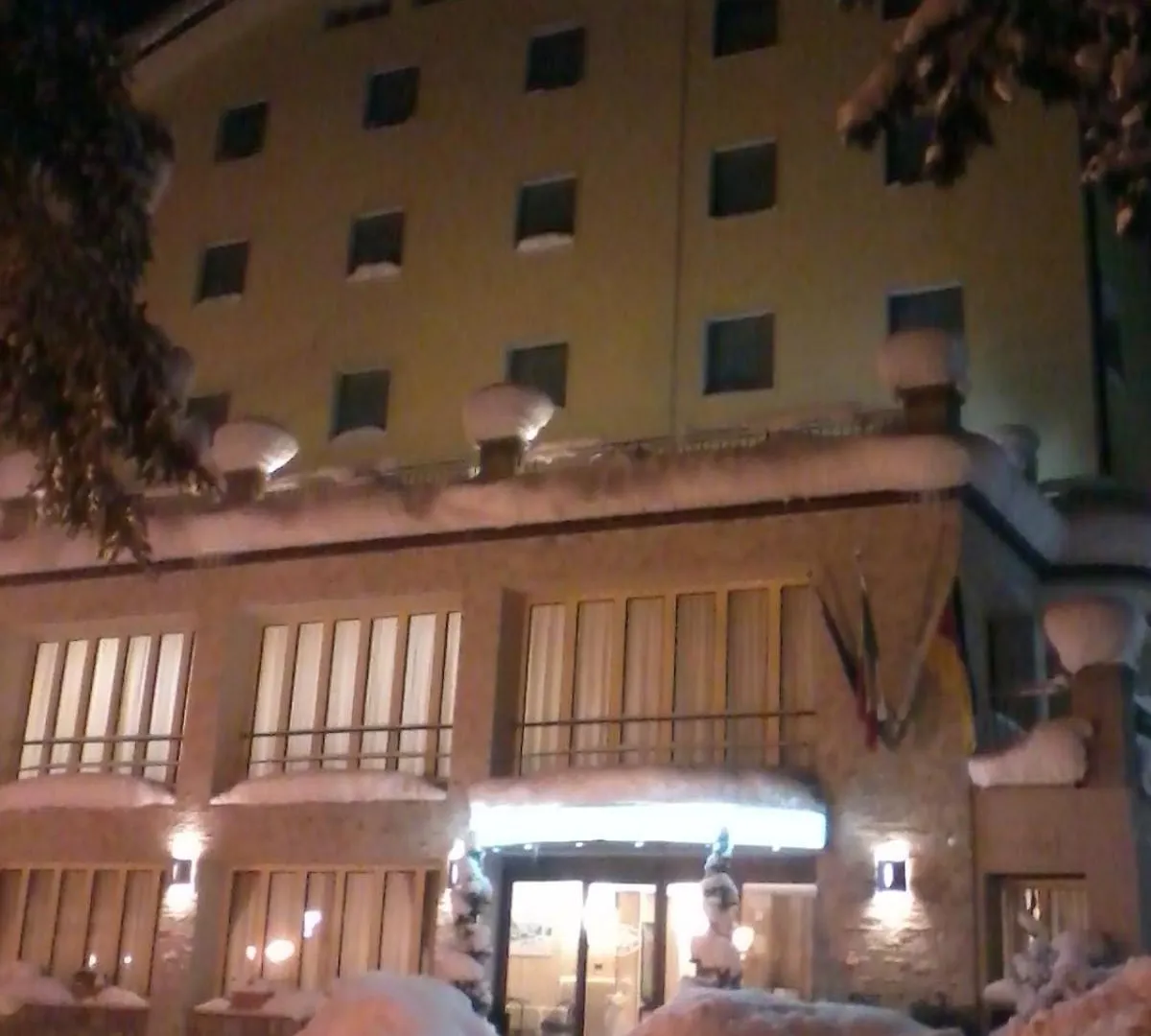 ***  Hotel Miravalle 2000 Lizzano In Belvedere Italia